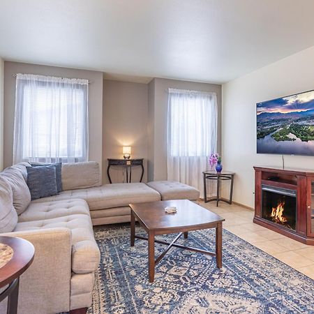 דירות Walk To Downtown Leavenworth * Sleeps 6 + Pets * Ground Level Gem! מראה חיצוני תמונה