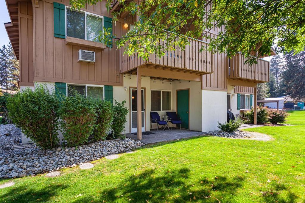 דירות Walk To Downtown Leavenworth * Sleeps 6 + Pets * Ground Level Gem! מראה חיצוני תמונה